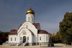 Тольятти. Церковь Петра и Февронии