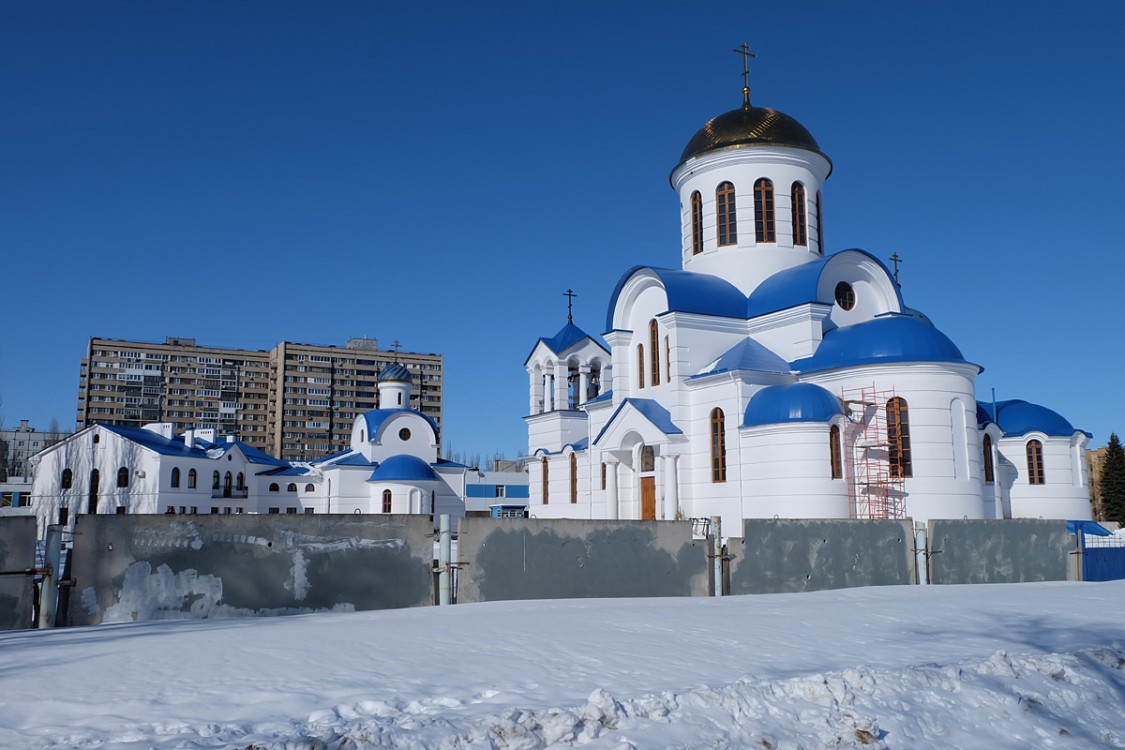 Тольятти. Церковь Покрова Пресвятой Богородицы. фасады