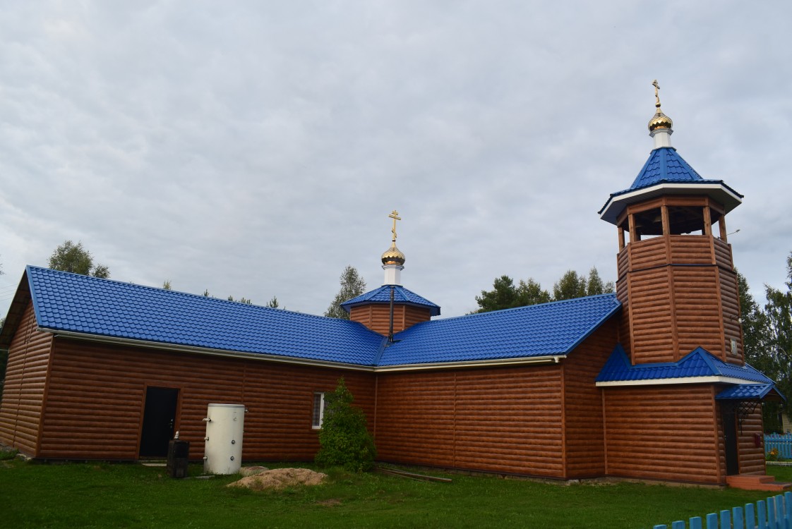 Церковь Покрова Пресвятой Богородицы, Садовище (Куйбышевский район, Калужская область). фасады
