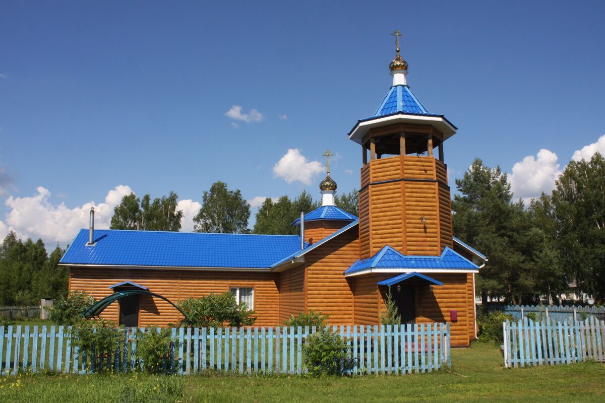 Церковь Покрова Пресвятой Богородицы, Садовище (Куйбышевский район, Калужская область). фасады