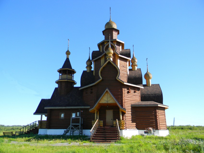 Рожство. Церковь Рождества Христова. фасады