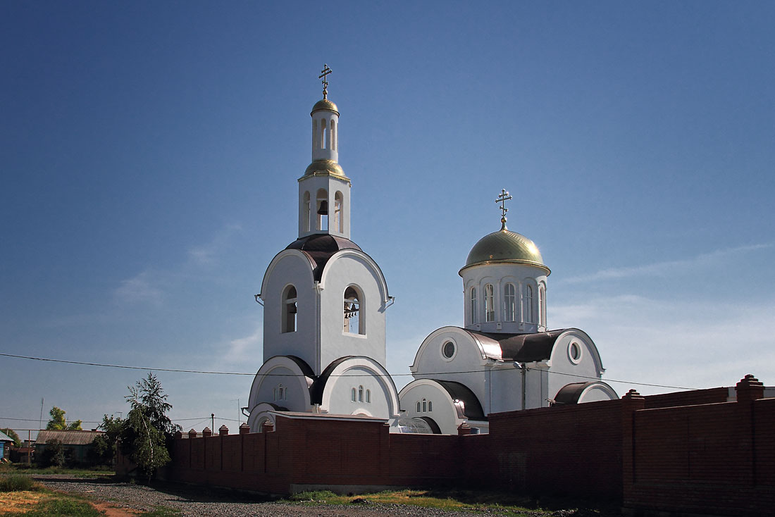 Церковь Георгия Победоносца (новая), Георгиевка (Кинельский район, Самарская область). фасады