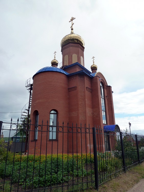 Церковь Покрова Пресвятой Богородицы, Алтухово (Кинель-Черкасский район, Самарская область). фасады