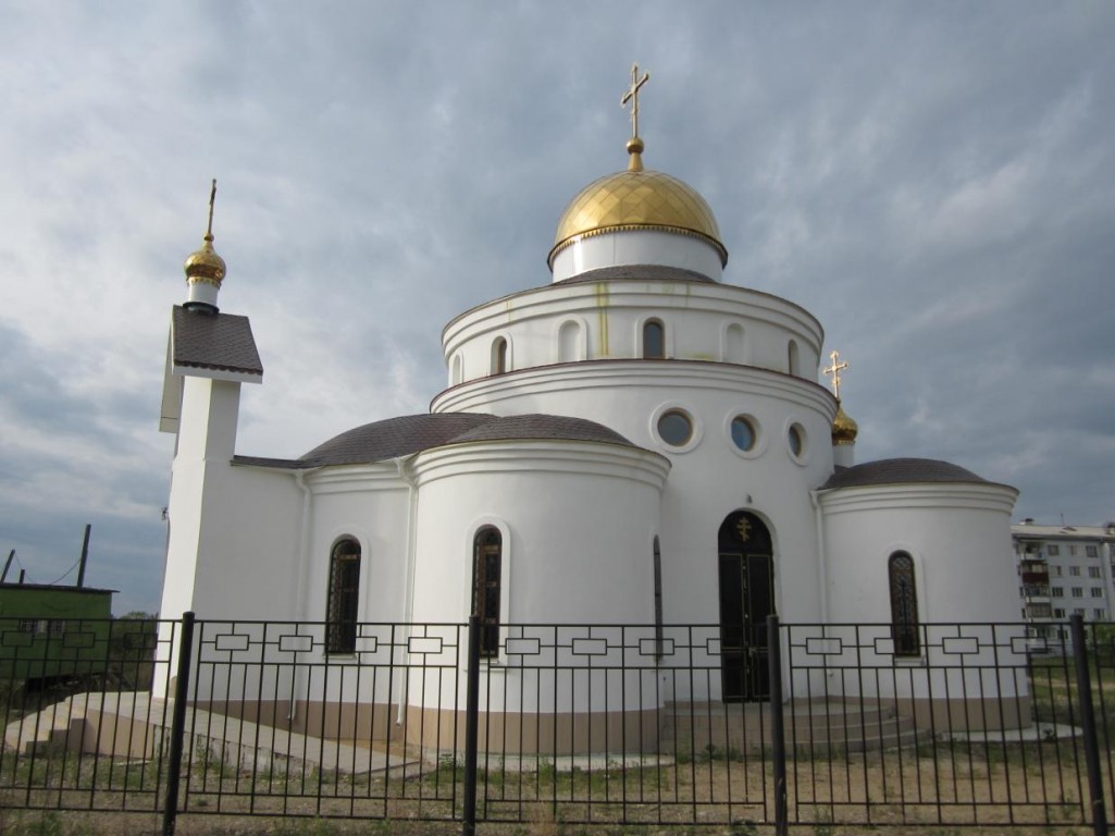 Биробиджан. Церковь Казанской иконы Божией Матери (строящаяся). фасады