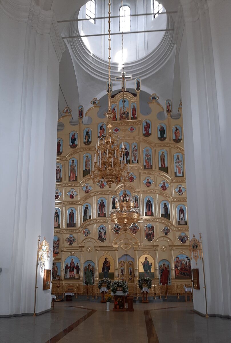 Свенский Успенский монастырь. Собор Успения Пресвятой Богородицы (новый), Супонево (Брянский район, Брянская область). интерьер и убранство