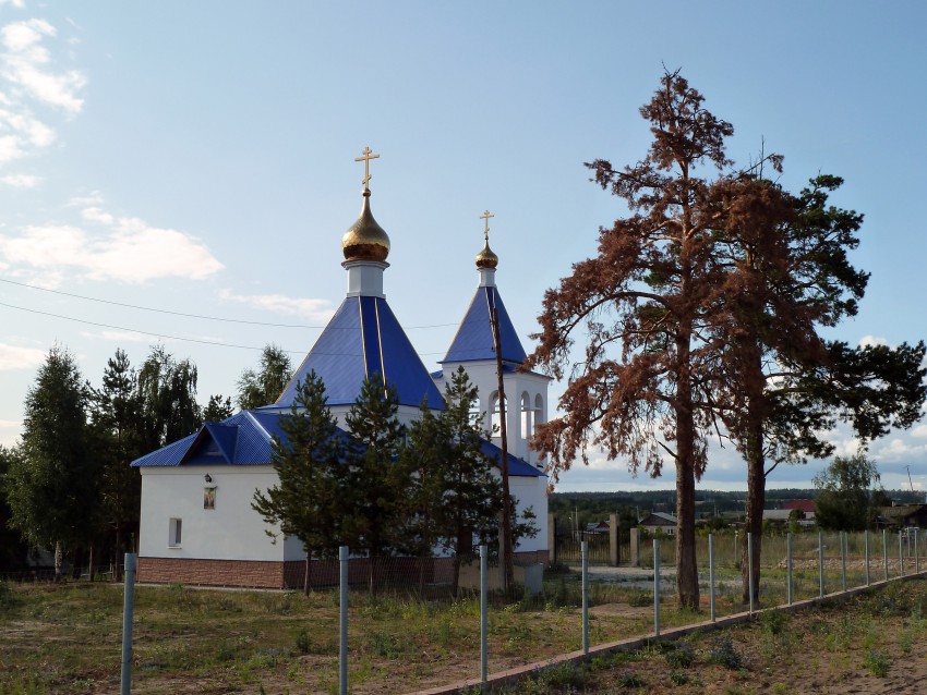 Церковь Николая Чудотворца, Старая Бинарадка (Красноярский район, Самарская область). общий вид в ландшафте