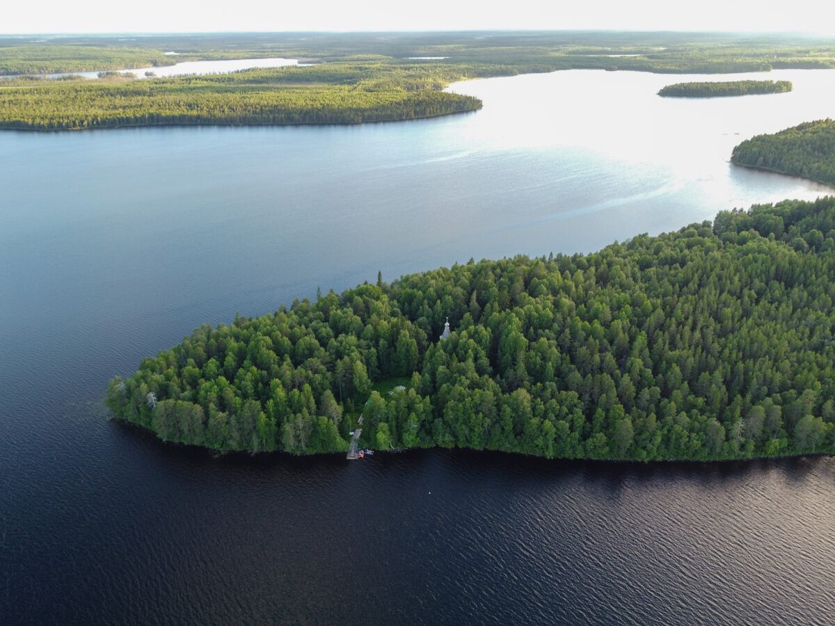 Муезерский Троицкий монастырь, Троица, остров (Беломорский район, Республика Карелия). общий вид в ландшафте
