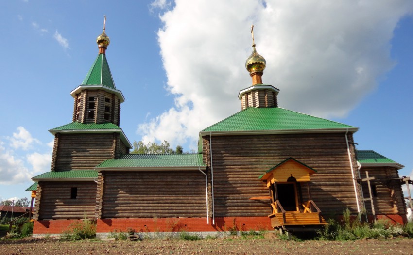 Церковь Троицы Живоначальной, Тольский Майдан (Лукояновский район, Нижегородская область). фасады