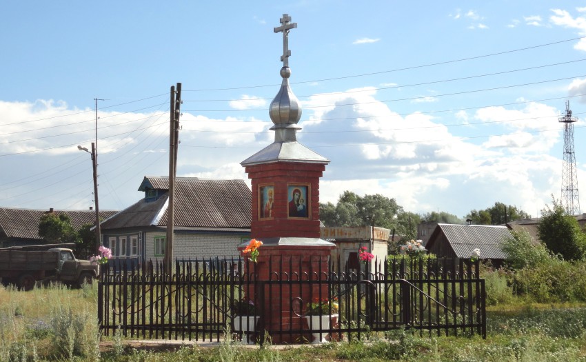 Плотинка. Часовня Иоанна Богослова. фасады