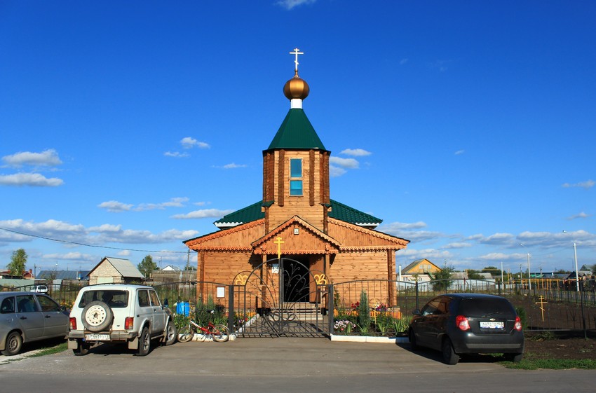 Белозёрки. Церковь Серафима Саровского. фасады