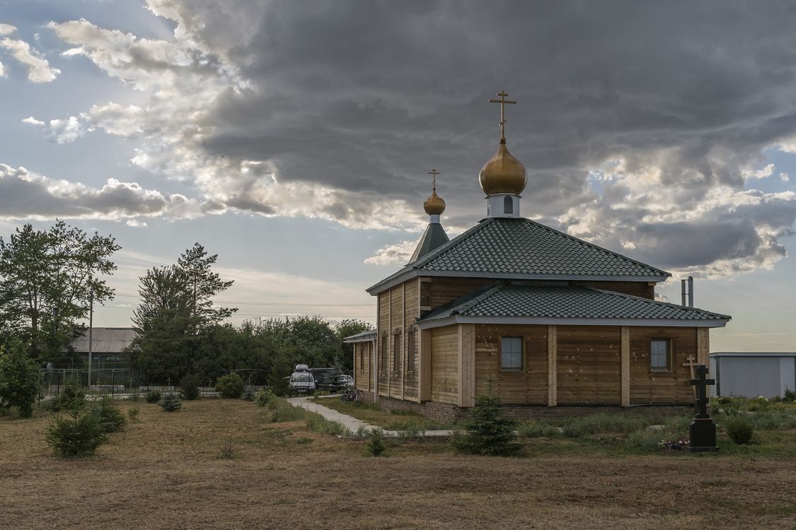 Церковь Серафима Саровского, Белозёрки (Красноярский район, Самарская область). фасады
