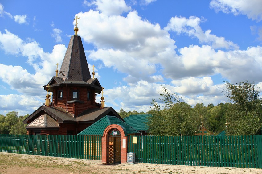 Старая Бинарадка. Александро-Невский мужской монастырь. фасады