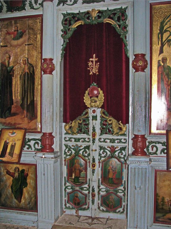 Монастырь Герасима Иорданского, Иудейская пустыня, Иерихон (Палестина, Прочие страны). интерьер и убранство, Царские врата главного престола освященного в честь преп. Герасима Иорданского.