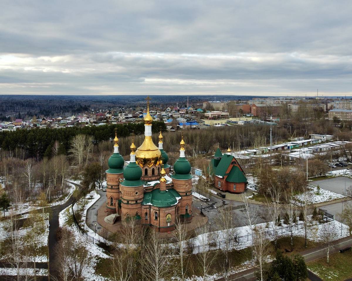 Церковь Иоанна Кронштадтского, Берёзовский (Берёзовский, город, Кемеровская область). дополнительная информация, Храмовый комплекс