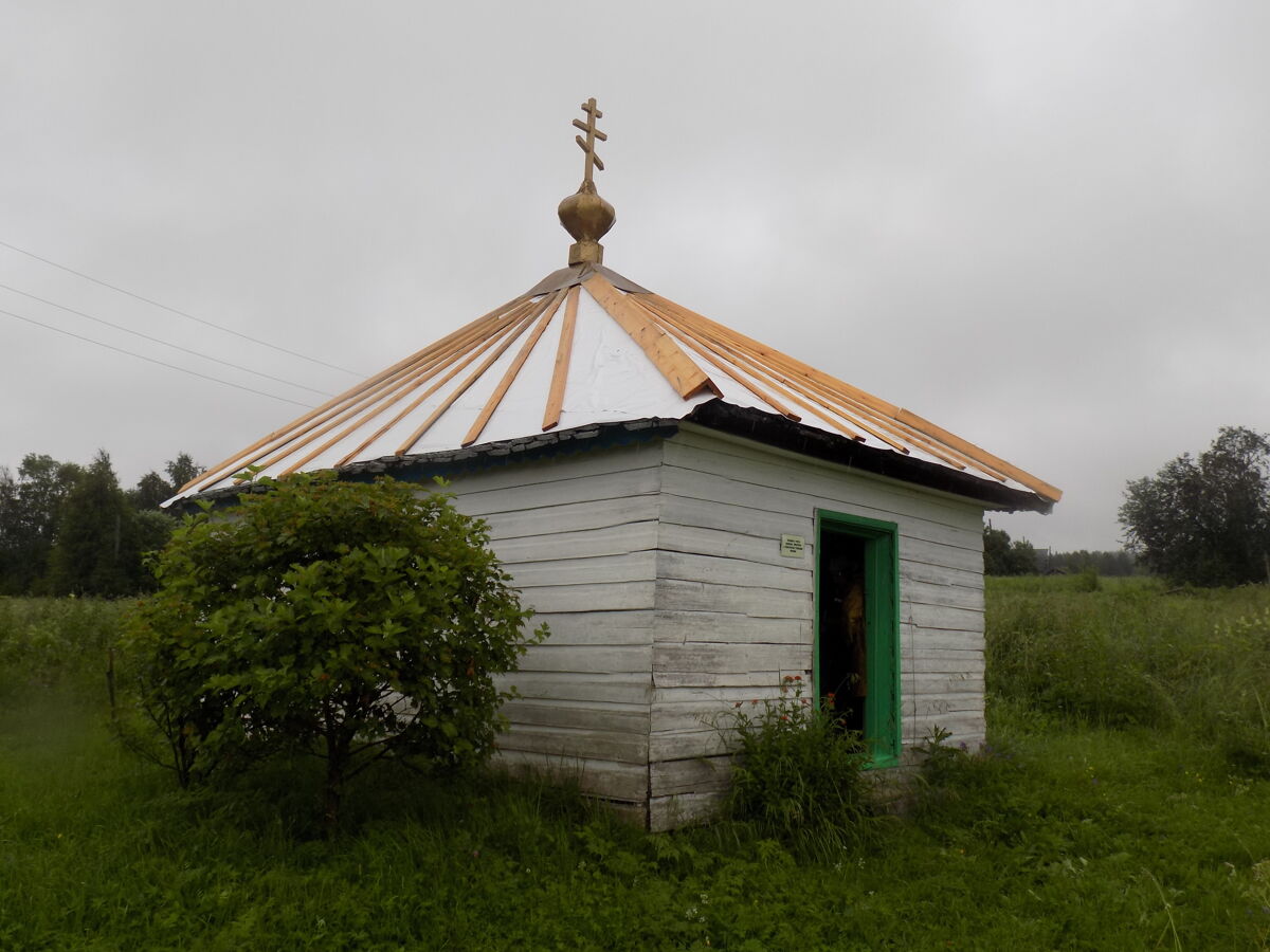 Часовня Иоанна Предтечи (Иоанна Богослова?), Кривцовская (Усть-Топса) (Красноборский район, Архангельская область). фасады
