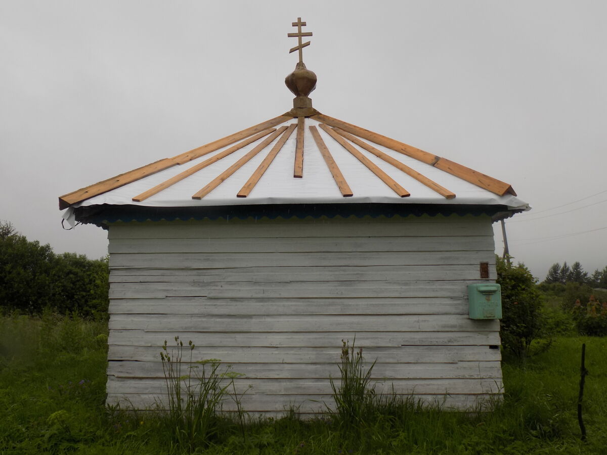Часовня Иоанна Предтечи (Иоанна Богослова?), Кривцовская (Усть-Топса) (Красноборский район, Архангельская область). фасады