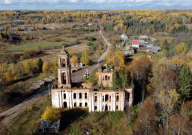 Муравьище. Церковь Воскресения Христова