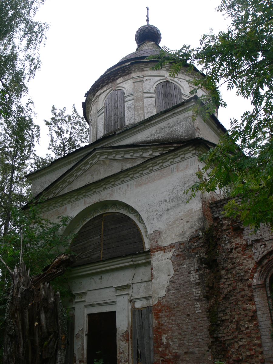 Церковь Тихвинской иконы Божией Матери, Морозовское (Галичский район, Костромская область). архитектурные детали