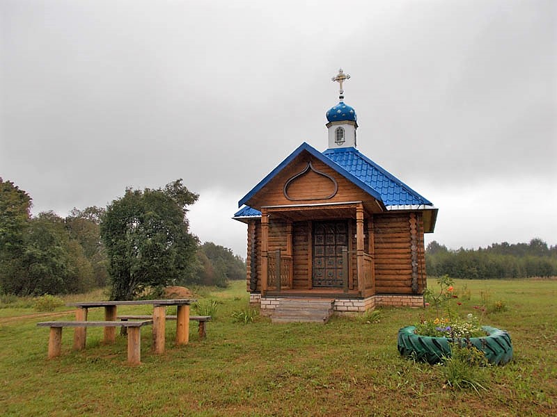 Вишенки. Часовня Рождества Пресвятой Богородицы. фасады