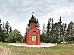 Первомайский. Часовня Флора и Лавра