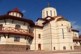Винновка. Богородичный Казанский мужской монастырь. Церковь Троицы Живоначальной