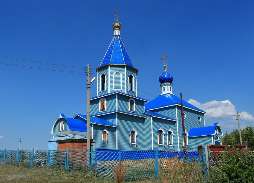 Церковь Михаила Архангела, Новое Ерёмкино (Ставропольский район, Самарская область). фасады