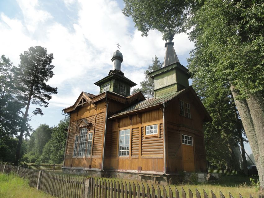 Церковь Никандра Мирского, Лебенишкяй (Паневежский уезд, Литва). фасады