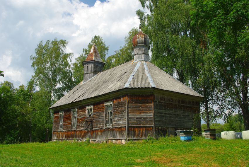 Неизвестная старообрядческая моленная, Маслово (Краславский край, Латвия). общий вид в ландшафте