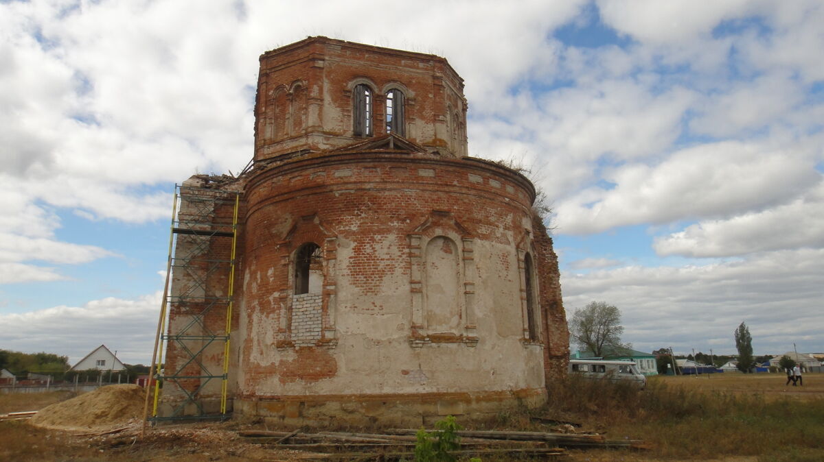 Церковь Михаила Архангела, Петровский (Урюпинский район и г. Урюпинск, Волгоградская область). фасады