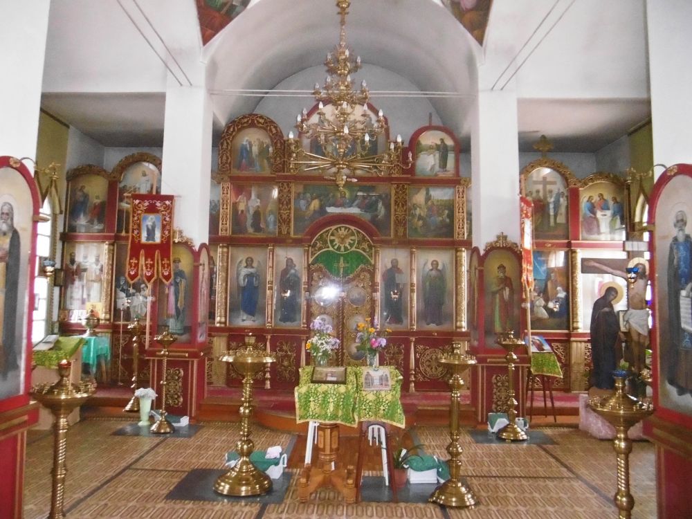 Церковь Михаила Архангела, Алексиковский (Новониколаевский район, Волгоградская область). интерьер и убранство, Иконостас храма