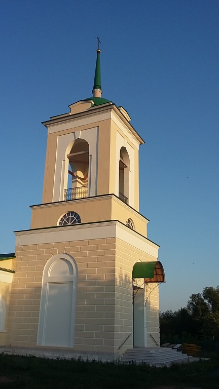 Церковь Смоленской иконы Божией Матери, Державино (Бузулукский район, Оренбургская область). архитектурные детали, Новая колокольня 
