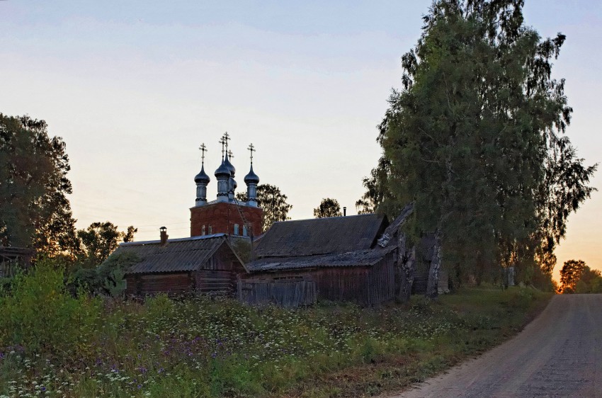 Пальцево. Спасский Пальцевский женский монастырь. Церковь Спаса Нерукотворного Образа. фасады