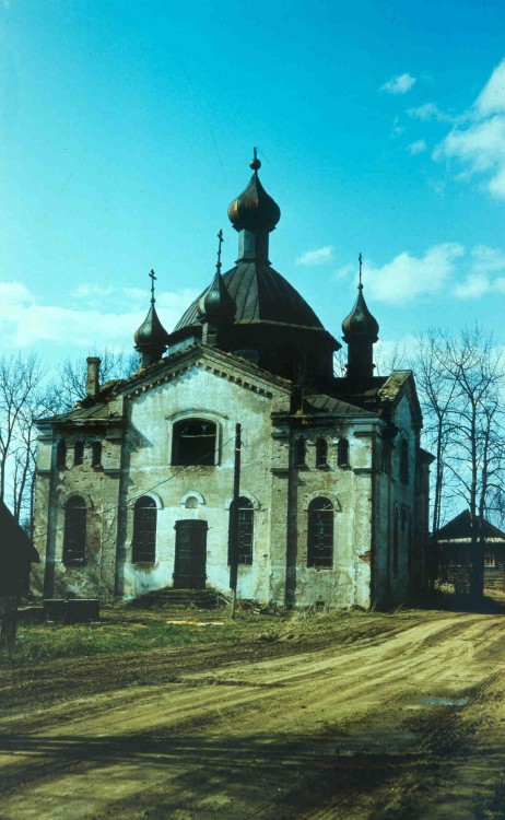 Верескуново. Церковь Николая Чудотворца. фасады, 1994
