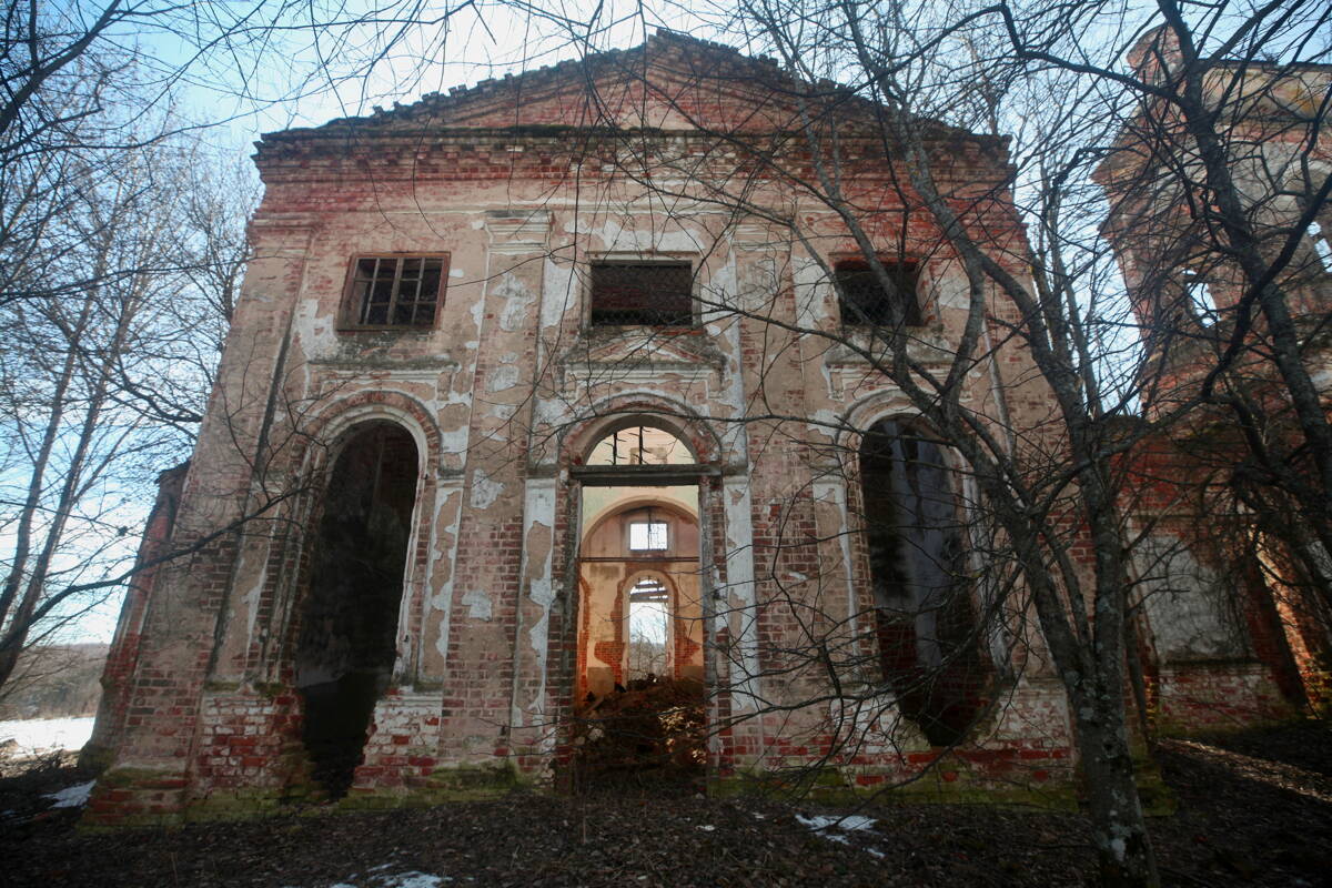 Церковь Введения Пресвятой Богородицы во храм, Дурцово, урочище (Галичский район, Костромская область). архитектурные детали