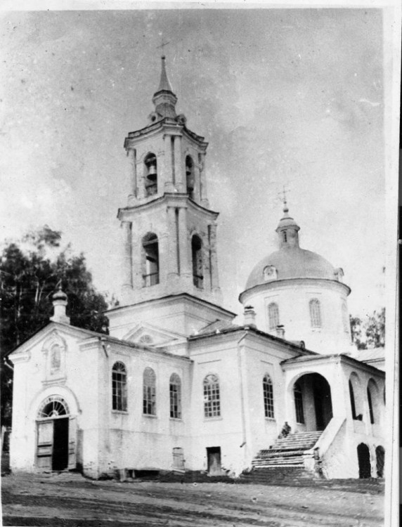 Сюмси. Церковь Казанской иконы Божией Матери. архивная фотография