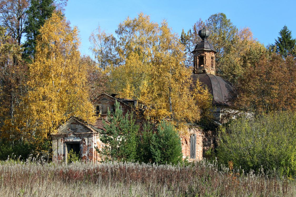 Церковь Воскресения Христова, Бартеневщина (Галичский район, Костромская область). фасады