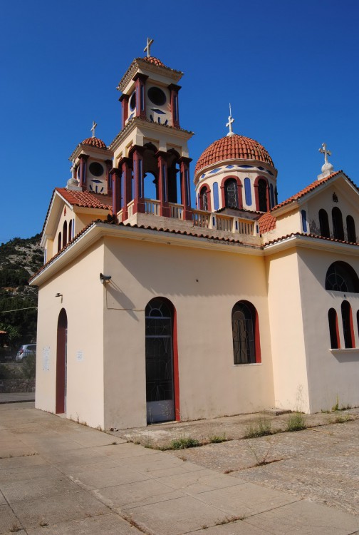 Церковь Мануила и Иоанна, Карес (Крит (Κρήτη), Греция). фасады