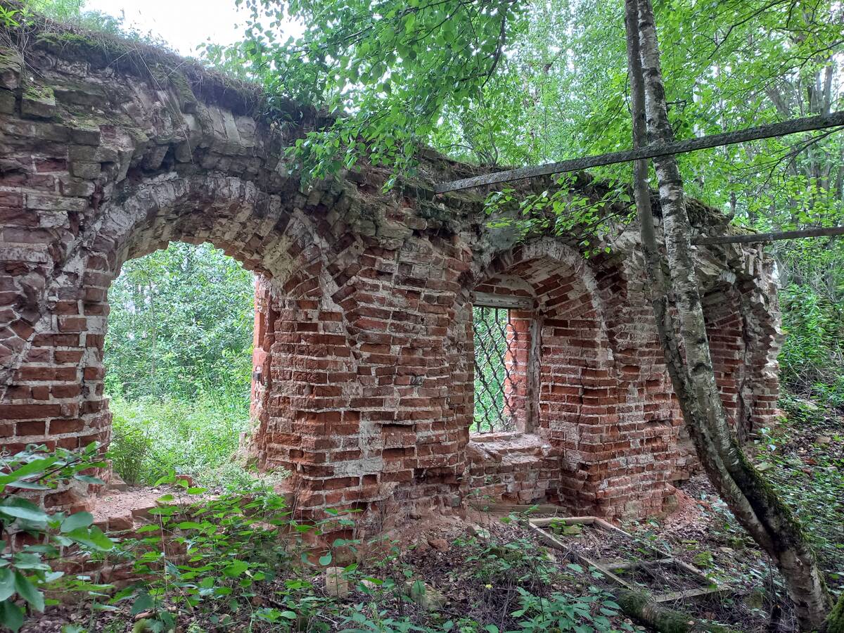 Церковь Николая Чудотворца, Тарасово (Вологодский район, Вологодская область). интерьер и убранство