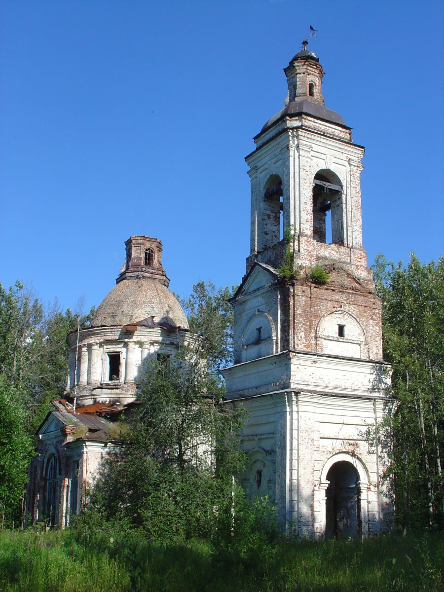 Церковь Троицы Живоначальной, Мостище, урочище (Галичский район, Костромская область). фасады