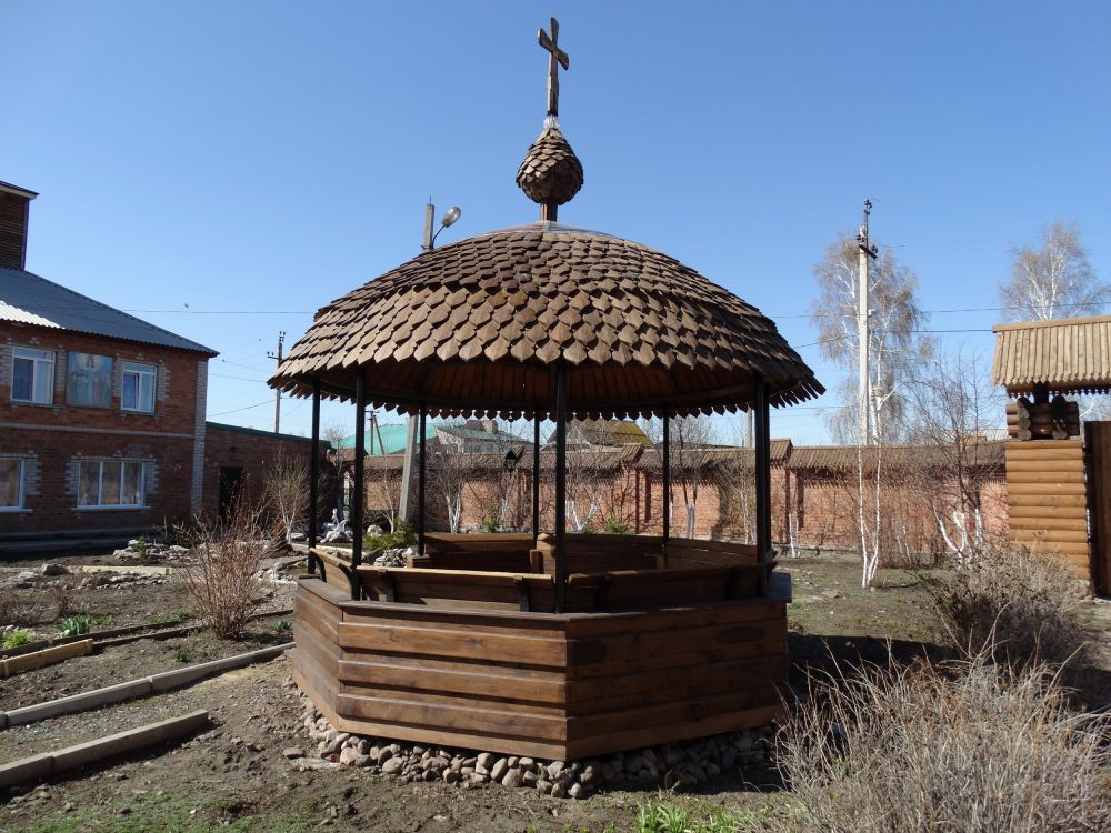 Марфо-Мариинский женский монастырь, Ира (Кумертау, город, Республика Башкортостан). дополнительная информация, Беседка.