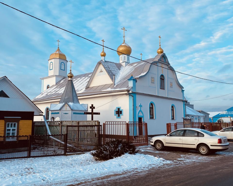 Церковь Покрова Пресвятой Богородицы, Речица (Речицкий район, Беларусь, Гомельская область). фасады