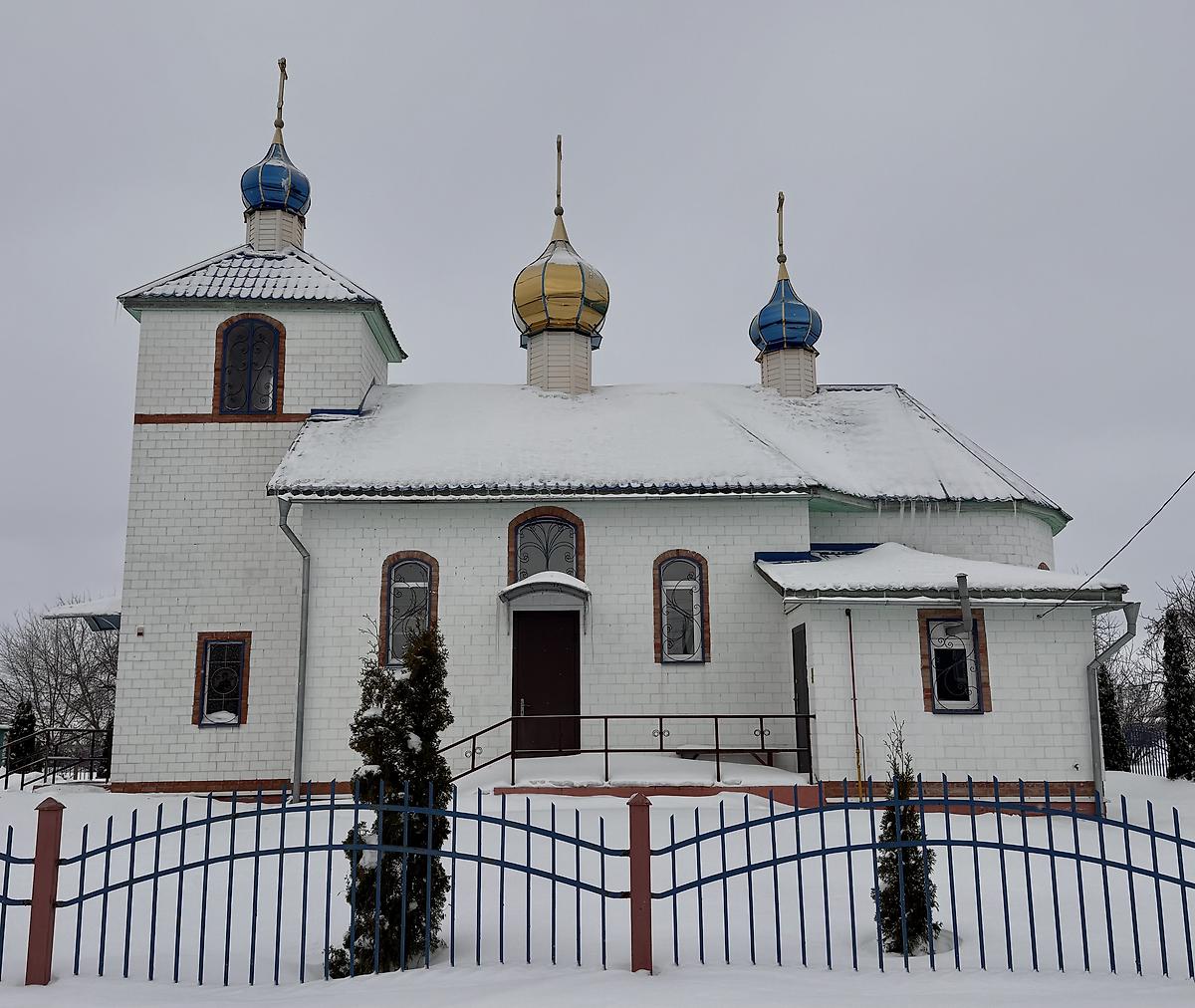Вид с юга, фасады. Церковь Покрова Пресвятой Богородицы, Ботвиново (Чечерский район, Беларусь, Гомельская область)