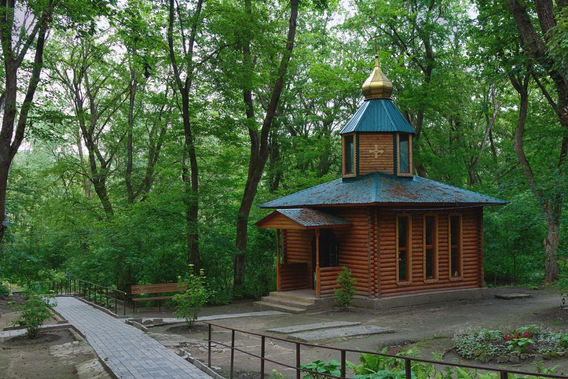 Александровское. Часовня Троицы Живоначальной. фасады