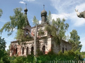 Пожарье. Церковь Воздвижения Креста Господня