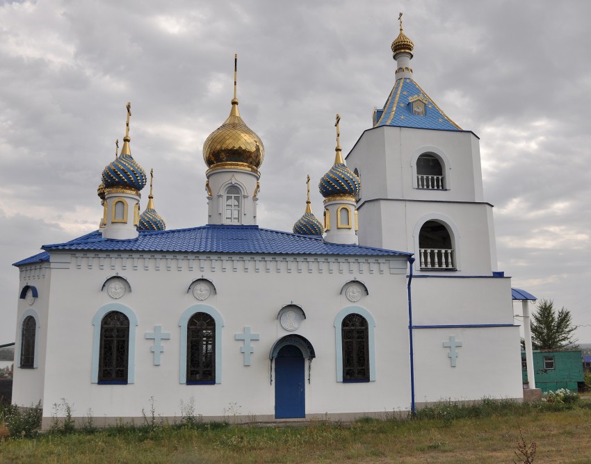 Беловка. Церковь Покрова Пресвятой Богородицы. фасады