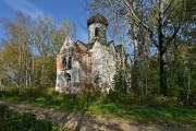 Залужье (погост Поляны). Неизвестная церковь