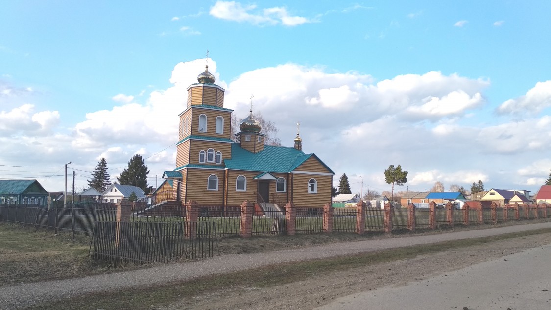 Церковь Варвары Скворчихинской, Нугуш (Мелеузовский район, Республика Башкортостан). общий вид в ландшафте