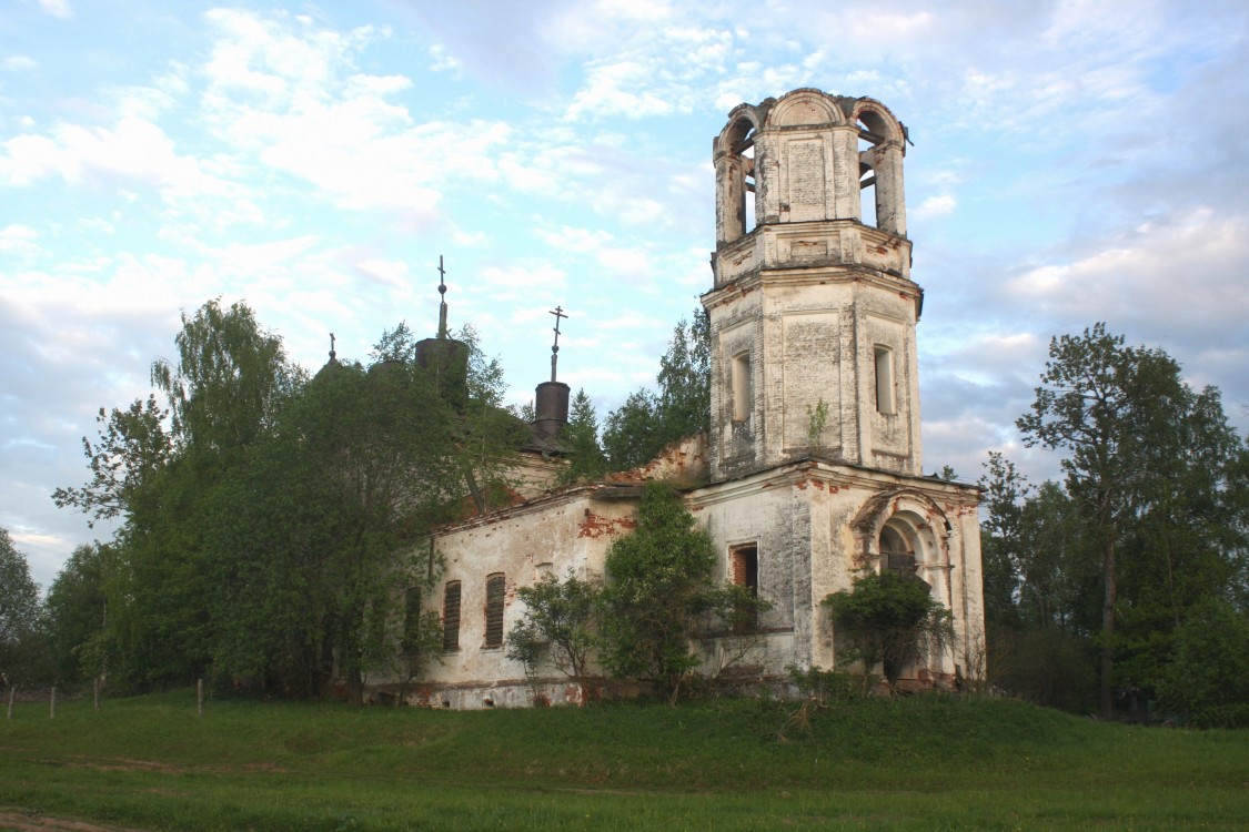 Церковь Вознесения Господня, Остолопово (Весьегонский район, Тверская область). фасады