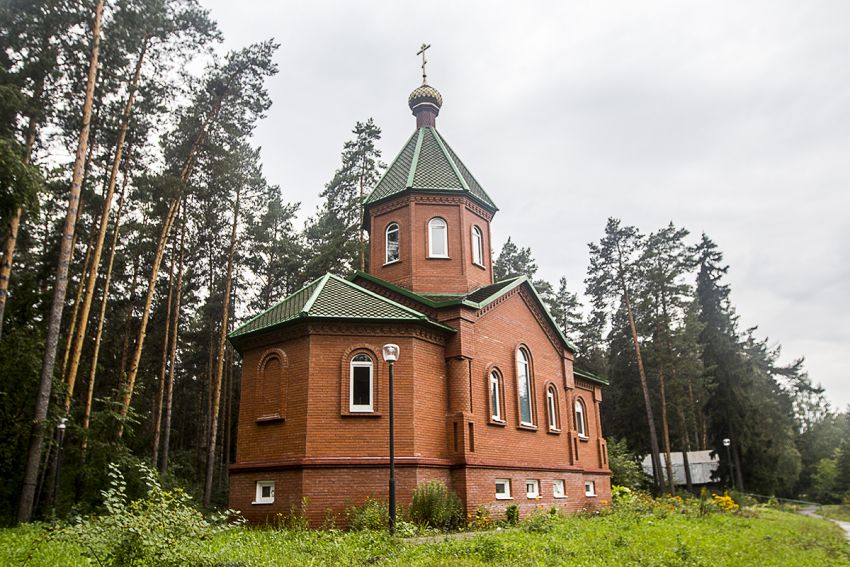 Нижегородский район. Церковь Александры, царственной страстотерпицы в Зелёном Городе. фасады