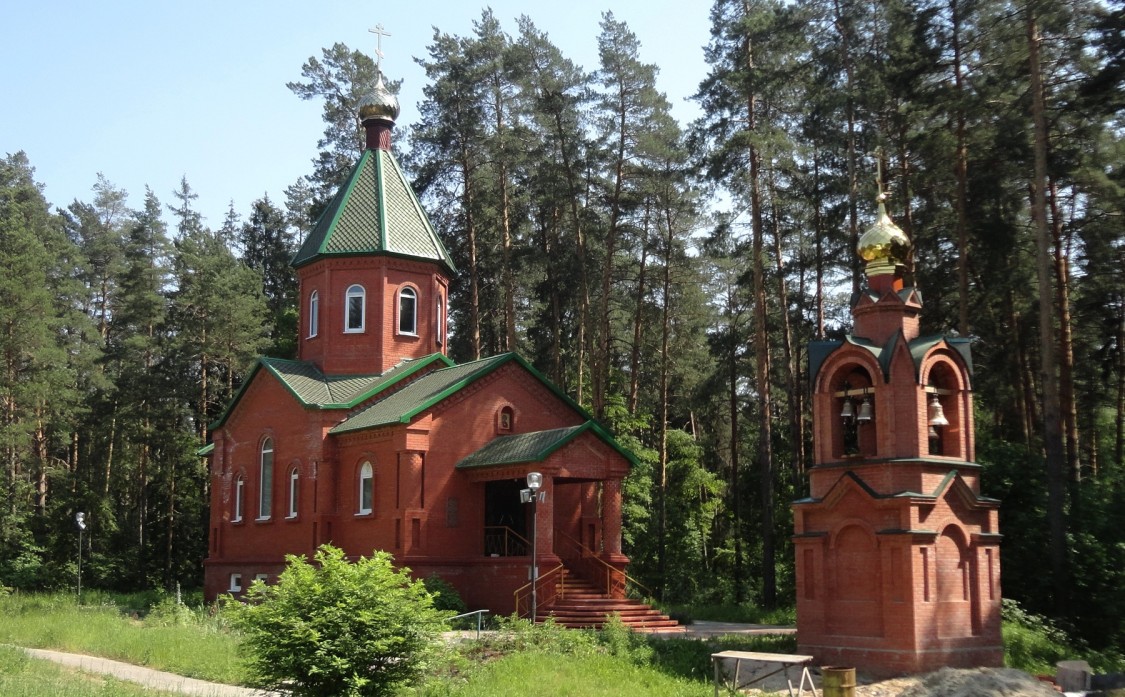 Нижегородский район. Церковь Александры, царственной страстотерпицы в Зелёном Городе. фасады